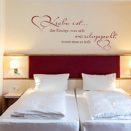 Sleepbeeone Wilhelmshaven Hotel Ngoại thất bức ảnh