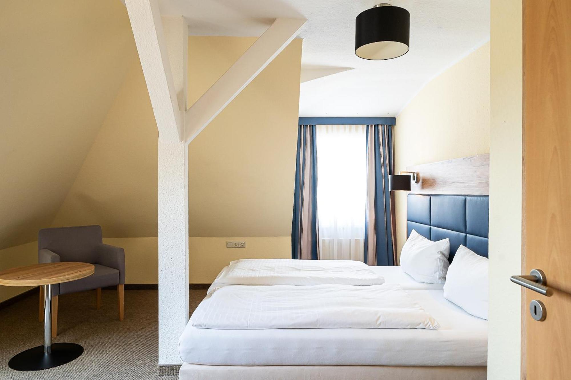 Sleepbeeone Wilhelmshaven Hotel Ngoại thất bức ảnh