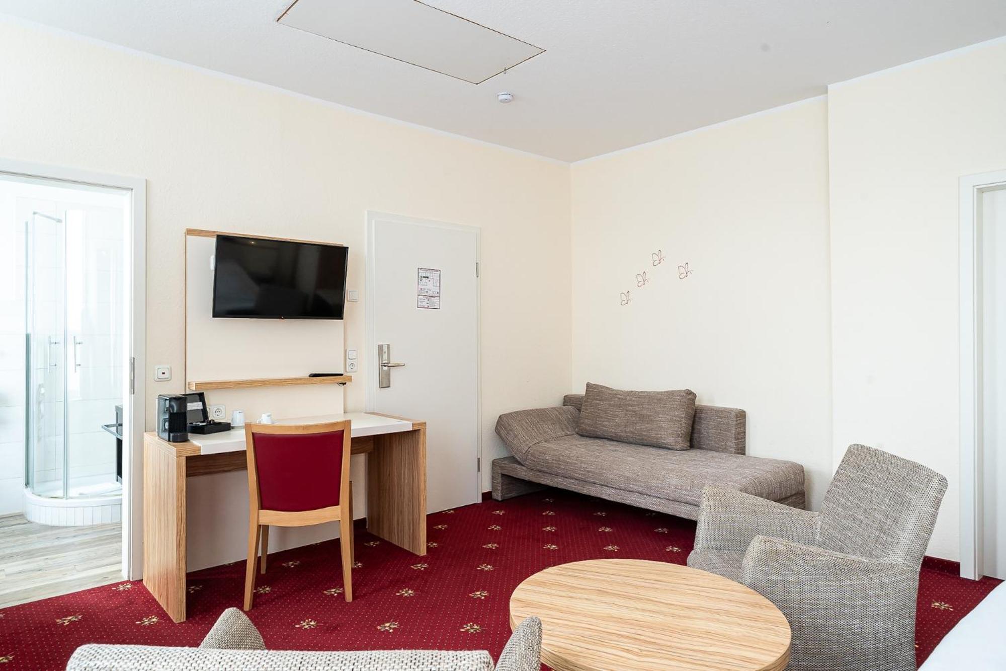 Sleepbeeone Wilhelmshaven Hotel Ngoại thất bức ảnh