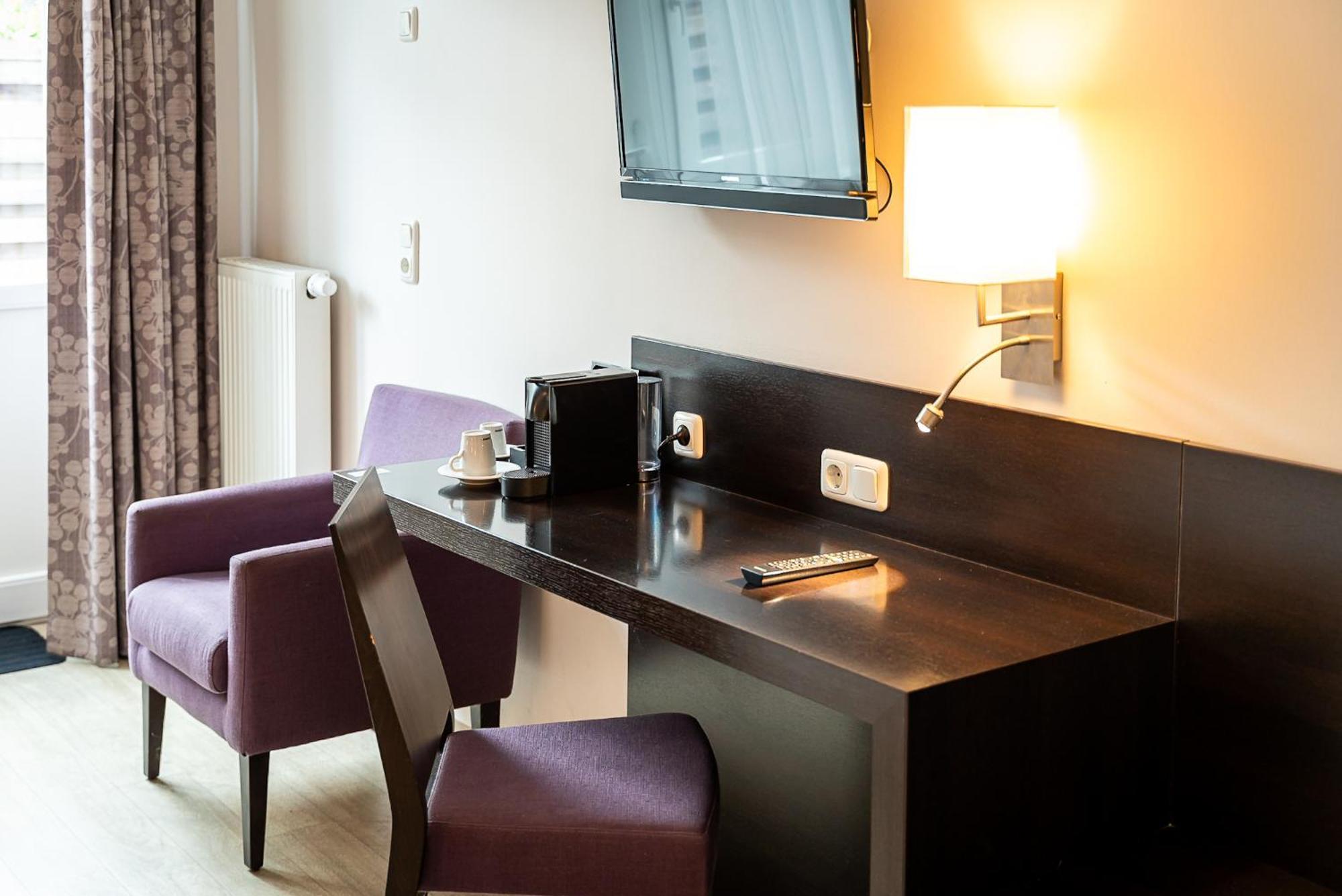 Sleepbeeone Wilhelmshaven Hotel Ngoại thất bức ảnh