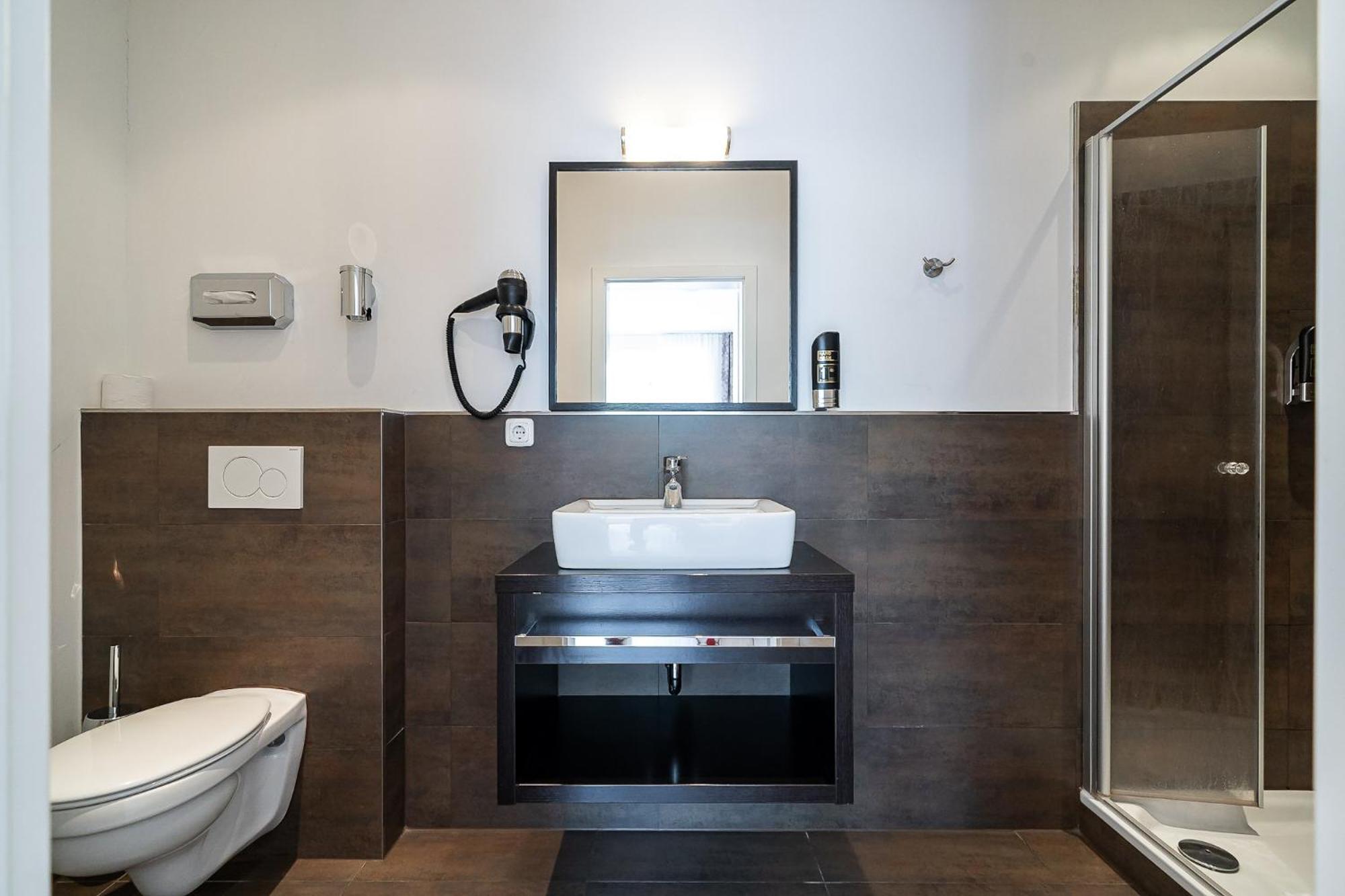 Sleepbeeone Wilhelmshaven Hotel Ngoại thất bức ảnh